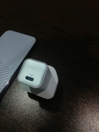 شارژر دیواری 30 واتی انکر مدل 511 Nano 3