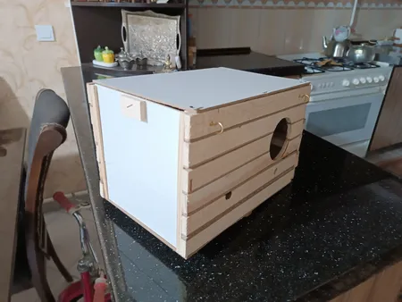 لانه پرنده مدل عروس هلندی درب کشویی طرح چوبی