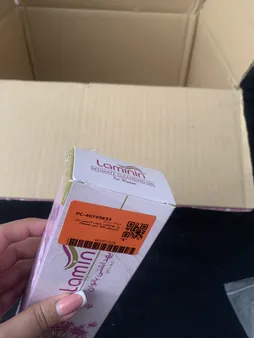 ژل بهداشتی بانوان لامینین مدل Flower حجم 200 میلی‌لیتر