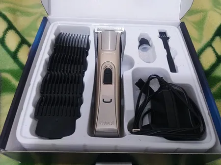 ماشین اصلاح سر و صورت کیمی مدل KM-5017