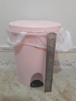 سطل زباله پدالی سلمان پلاستیک مدل گلبرگ 240