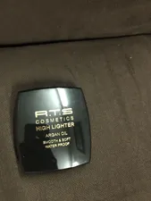 تجریه خرید هایلایتر و کانتور آر.تی. اس شماره H01