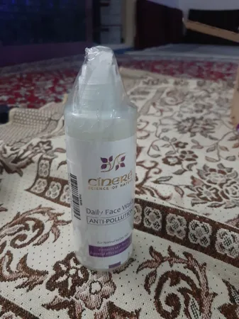 ژل شست‌و‌شوی صورت سینره مدل Normal To Dry Skin حجم 200 میلی‌لیتر