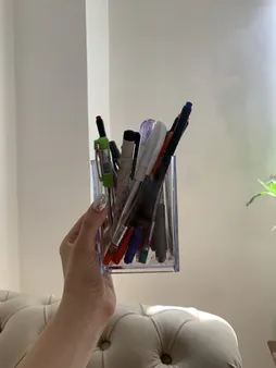 استند لوازم آرایشی مدل M