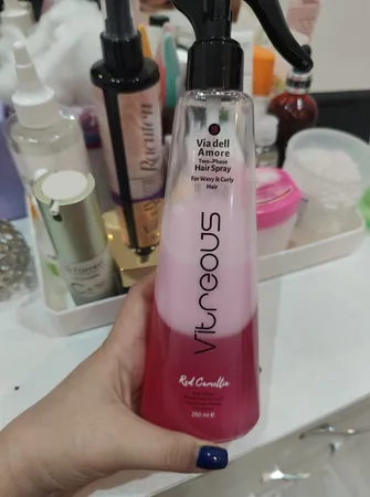 اسپری دو فاز مو ویتروس مدل ویا دل حجم 250 میلی‌لیتر