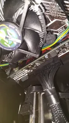 رم دسکتاپ DDR4 تک کاناله 2400 مگاهرتز CL17 جی اسکیل مدل AEGIS ظرفیت 8 گیگابایت