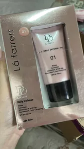 تجریه خرید دی دی کرم رنگی لافارر مدل SPF 30 02 مناسب انواع پوست حجم 33 میلی لیتر