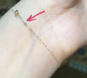 تجریه خرید دستبند زنجیری طلا 18 عیار زنانه هور گالری مدل مینیمال ونکلیف  کد RCB701