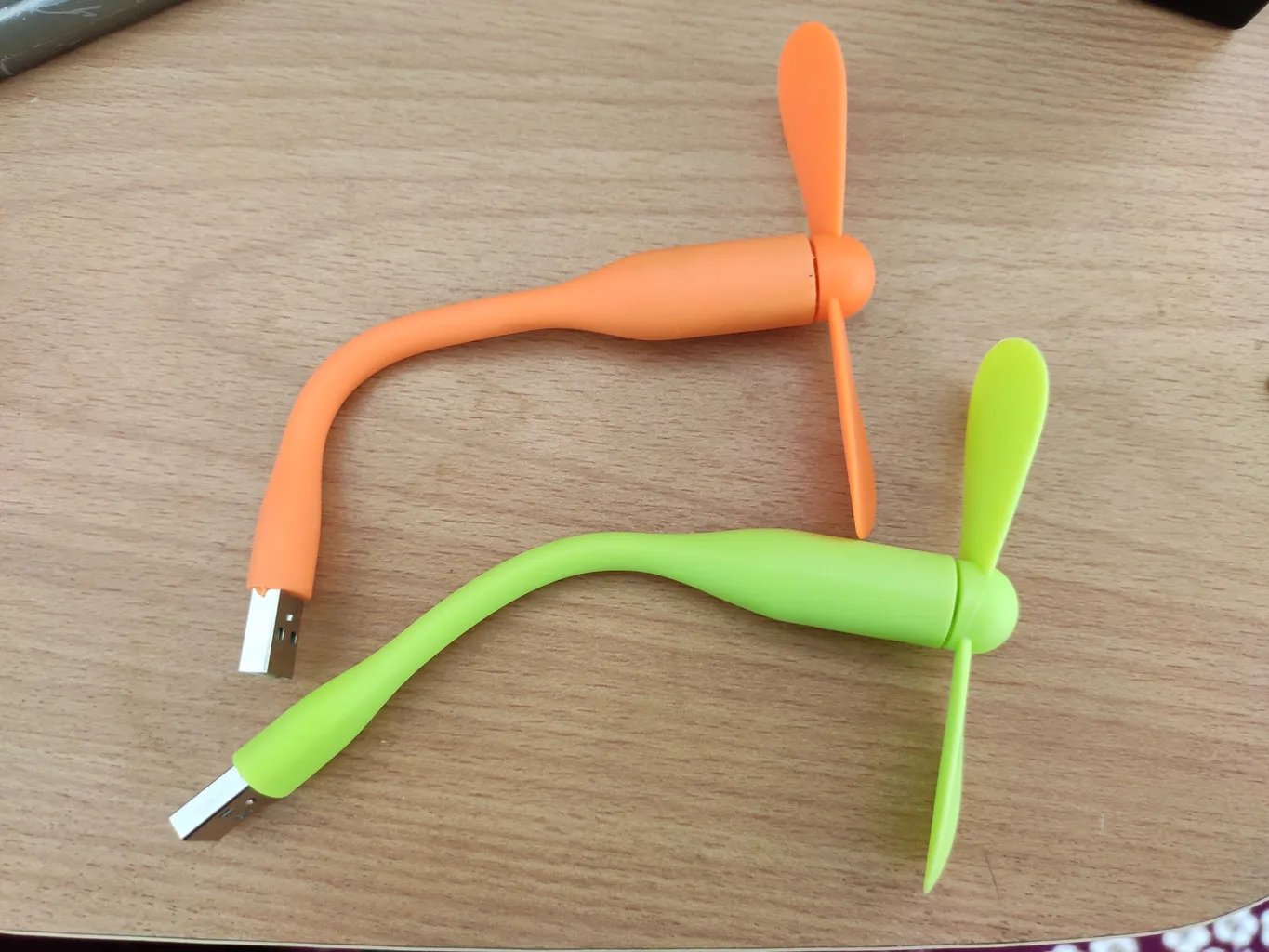 پنکه همراه USB مدل 469