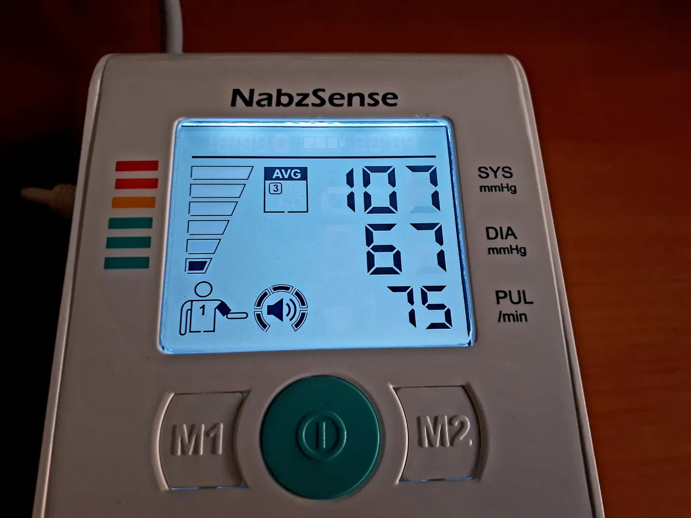 فشارسنج بازویی سخنگو نبض سنس مدل NB-01S فشارسنج بازویی سخنگو نبض سنس مدل NB-01S
