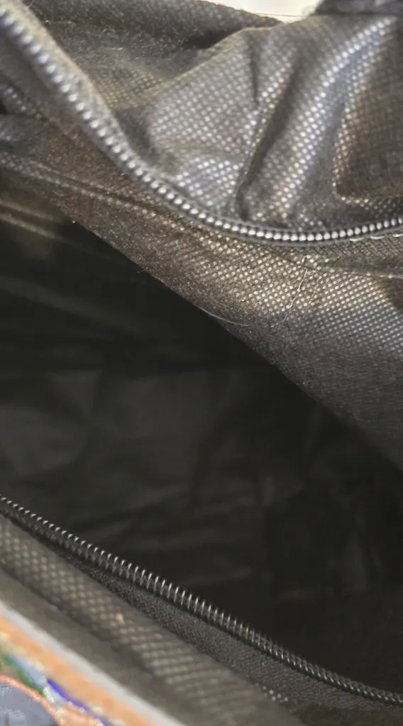 کیف دوشی دست دوز زنانه مدل سوزندوزی پولکدوزی طرح پروانه