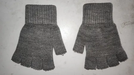 دستکش بافتنی مدل پیکنیک-115