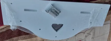 طبقه دیواری طرح قلبی