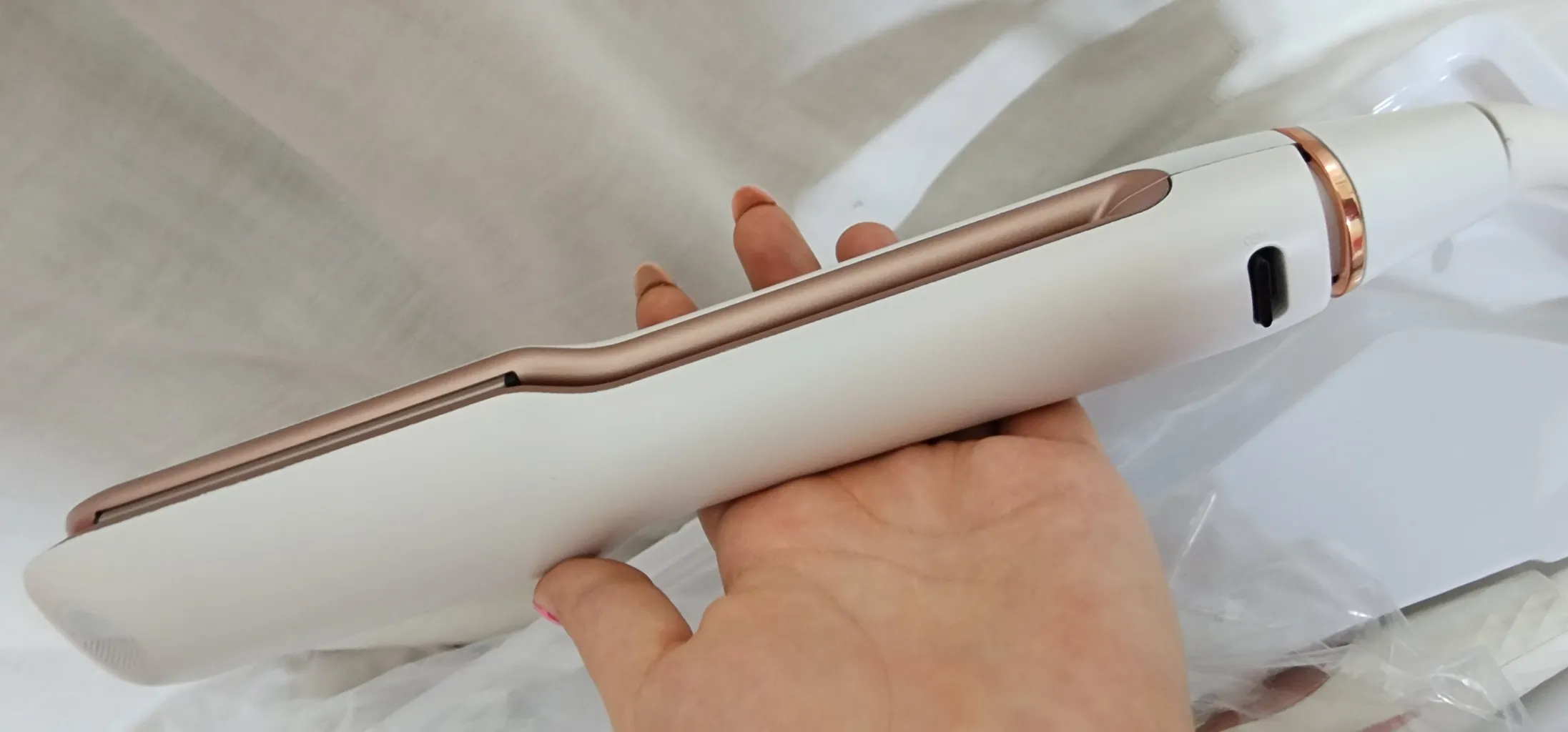 اتو مو کنورث مدل kw313 به همراه فر کننده مو