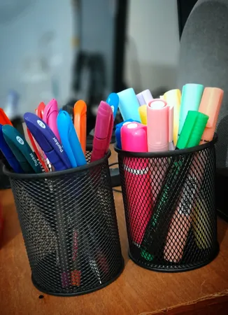 جامدادی رومیزی مدل CH101S بسته 3 عددی