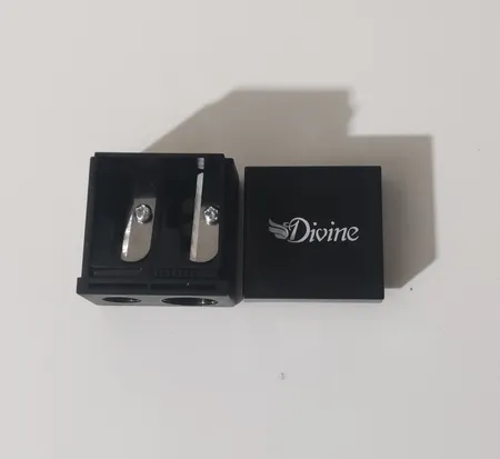 تراش آرایشی دیواین مدل 02