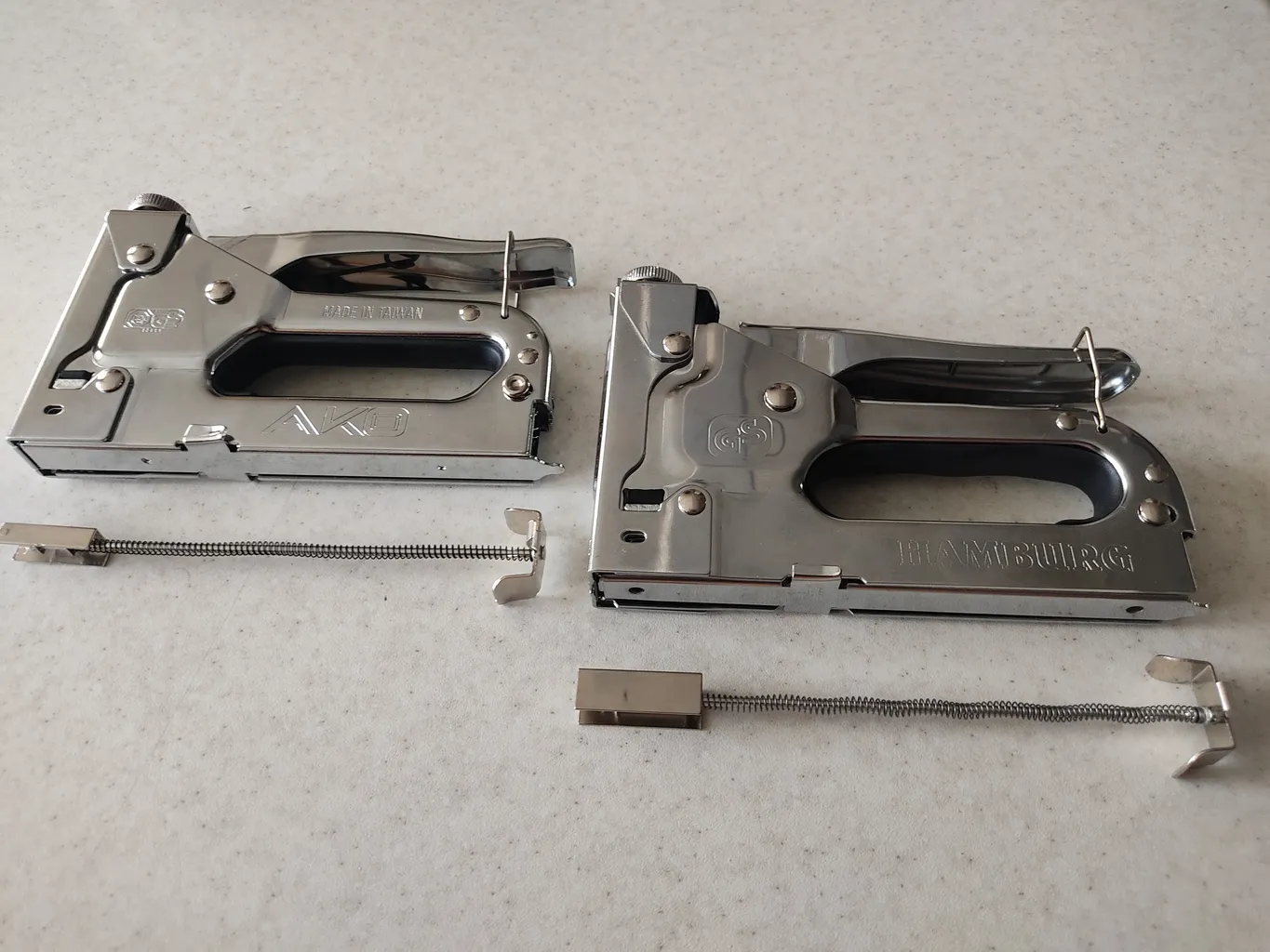 منگنه کوب آکو مدل 001