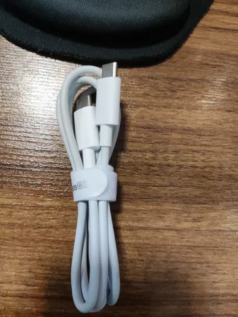 پاوربانک باسئوس مدل PPLG-A01 ظرفیت 30000 میلی آمپر ساعت