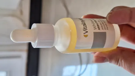 سرم ضد لک ویتالیر مدل آربوتین حجم 30 میلی لیتر