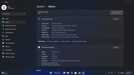 لپ تاپ 15.6 اینچی لنوو مدل IdeaPad Slim 3 15IRU8-i3 1305U-8GB LPDDR5-256GB SSD-TN