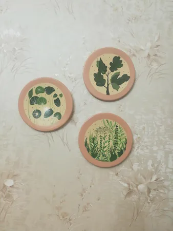 بشقاب دیوارکوب سفالی کد D136-A مجموعه 3 عددی