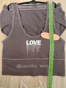 تجریه خرید ست نیم تنه و شورت ورزشی زنانه مدل 4621