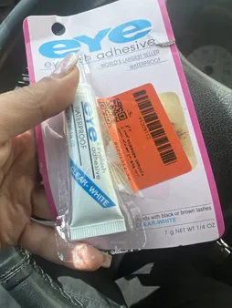 چسب مژه ضد آب eye مدل eyelash adhesive حجم 7 گرم