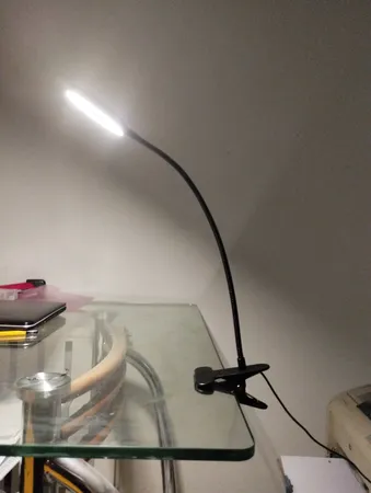 چراغ مطالعه مدل Uni Light