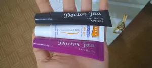 تجریه خرید بالم لب دکتر ژیلا کد w-b-f مجموعه 3 عددی