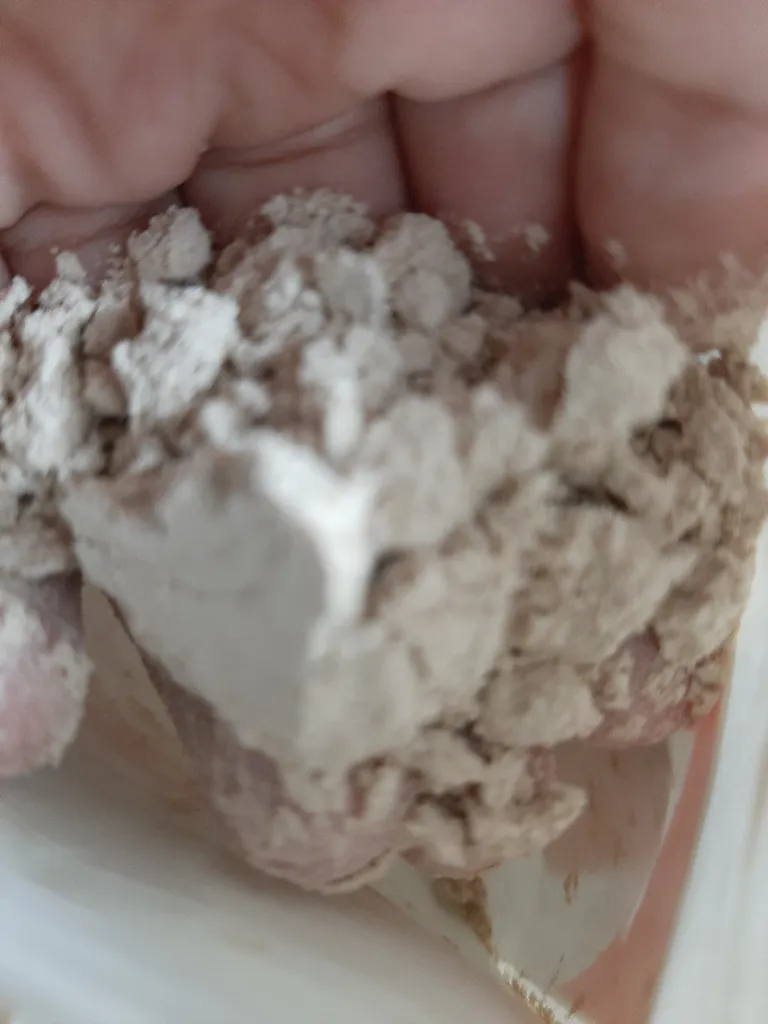 سویق شش گیاه حاوی سنجد و جو دوسر فلاوینا - 200 گرم