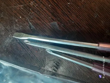 پیچ گوشتی ضربه خور دوسو و چهارسو تات مدل T-T202 بسته 6 عددی