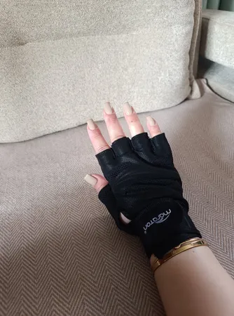 دستکش بدنسازی مدل 1200