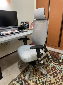 صندلی مدیریتی کادی نو مدل پشت توری VIP