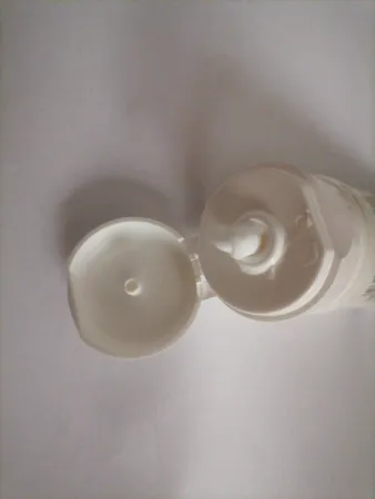 کرم لایه بردار ایمجز مدل شیر گاو وزن 80 گرم مجموعه 2 عددی