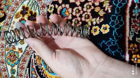 فنر سوتکش اگزوز مدل p2 مناسب برای پژو 405