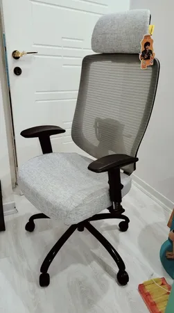 صندلی مدیریتی کادی نو مدل پشت توری VIP