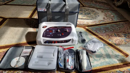 دستگاه جوانساز پوست هیدرودرمی مدل  01