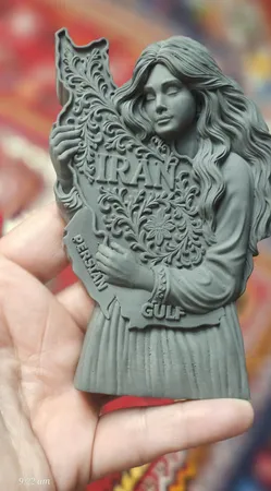 مجسمه مدل ایراندخت