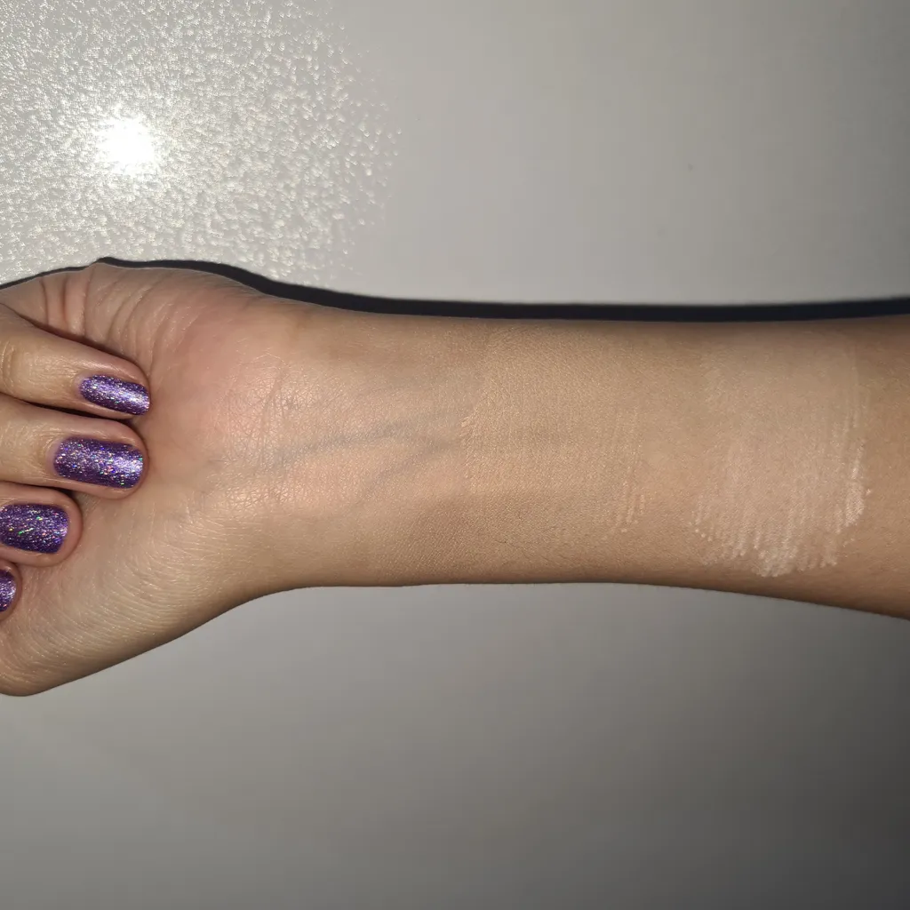 کوشن توز مدل گل رز شماره 01 به همراه پد آرایشی