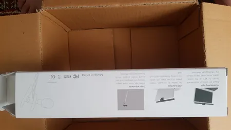 چراغ LED بالای مانیتور باسئوس مدل DGIWK-B01