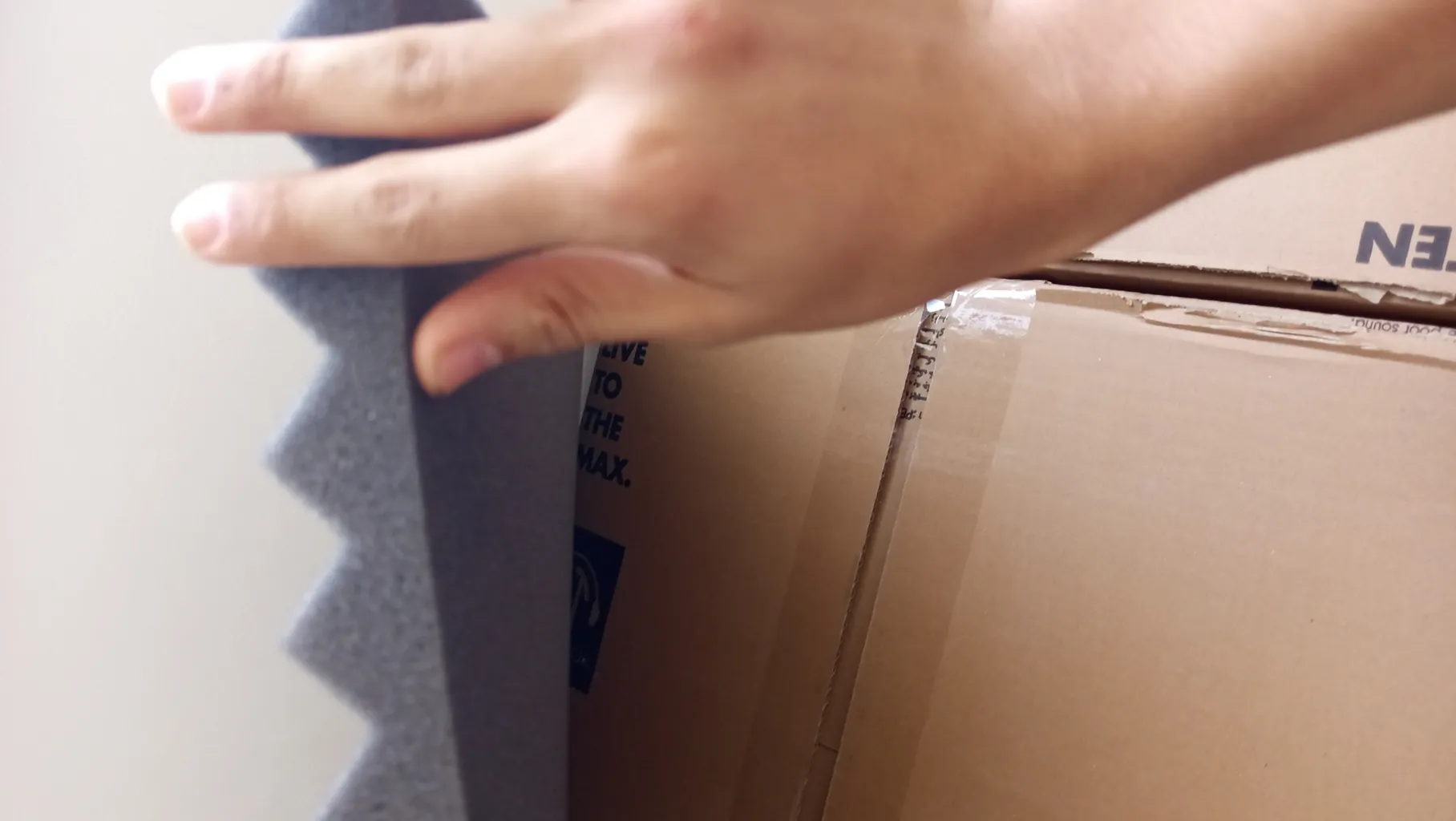 پنل آکوستیک اکوترپ مدل هرمی H50.50.3.12 بسته 12 عددی