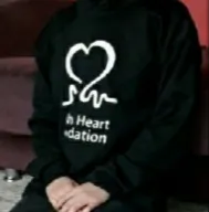 هودی زنانه طرح قلب کد F85