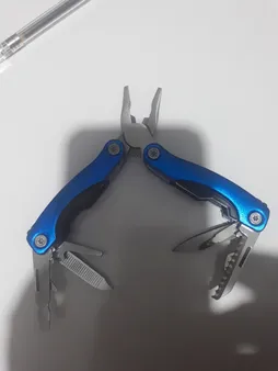 ابزار چندکاره سفری کد 01