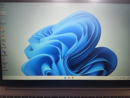 لپ تاپ 15.6 اینچی ایسوس مدل ExpertBook P1 P1503CVA-I716512B9D-i7 13620H-16GB DDR5 4800MHz-512GB SSD-TN