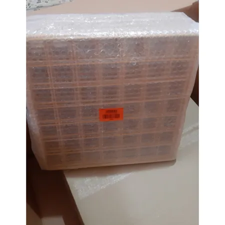 قفسه فلزی مدل چهار خانه کد M4