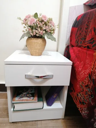 میز پاتختی مدل E435