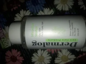 تجریه خرید محلول پاک کننده آرایش درمالوگ مدل deep حجم 250 میلی لیتر