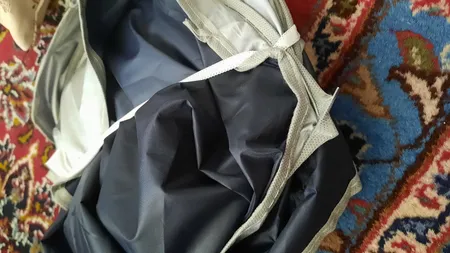 آفتابگیر شیشه جلو خودرو مدل عینکی کد 2023