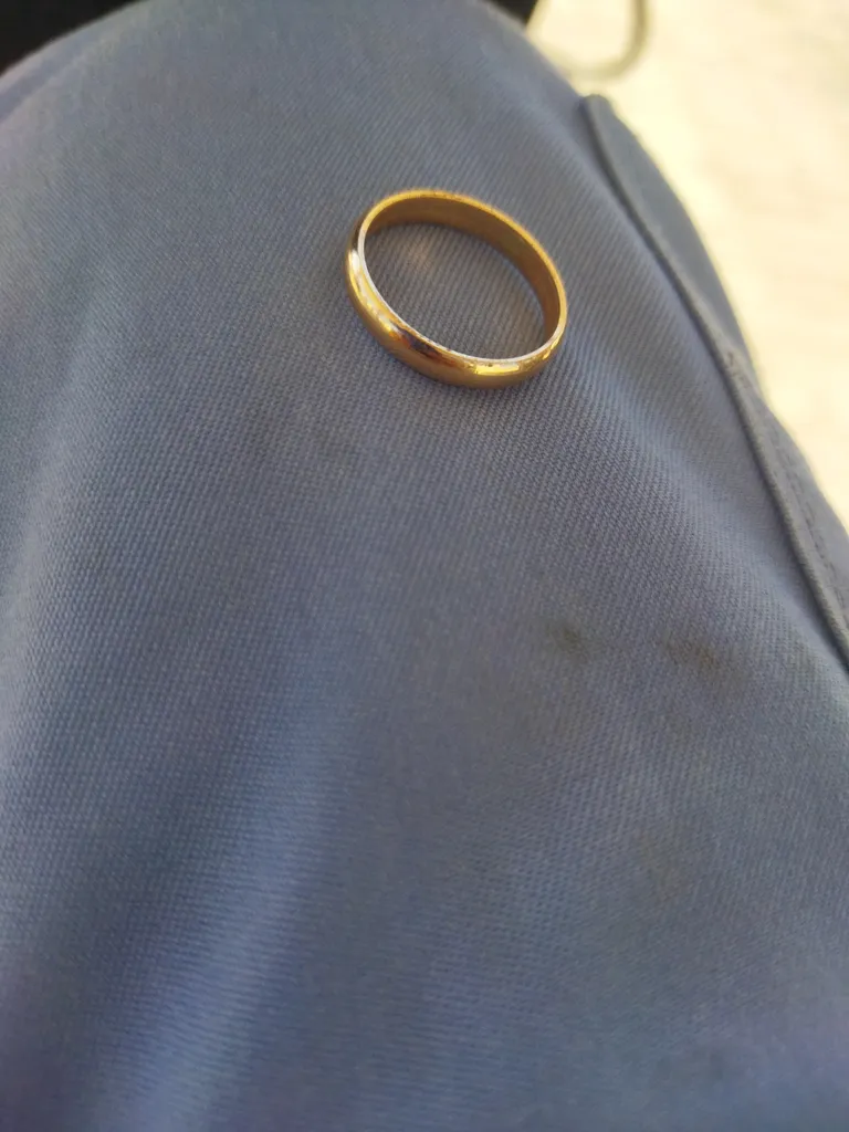 حلقه طلا 18 عیار مردانه با طرح حلقه ای ساده دوست خوب مدل DK240 سایز 60