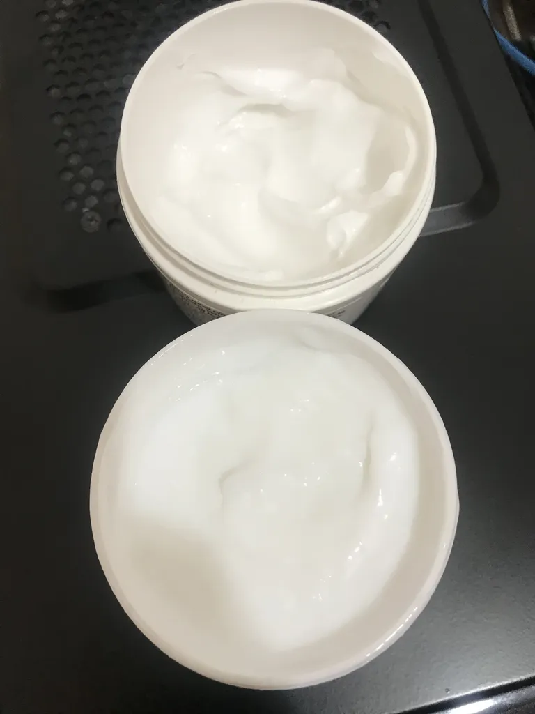 کرم مرطوب کننده مدل ویتامین E حجم 113 میلی لیتر